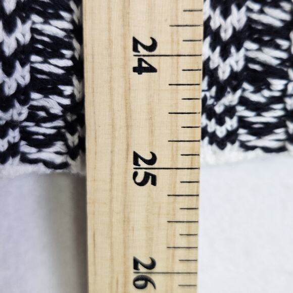 Brooks Brothers Womens M Cable Knit Sweater Quiet Luxury Flared Hem Winter Black - Picture 13 of 16